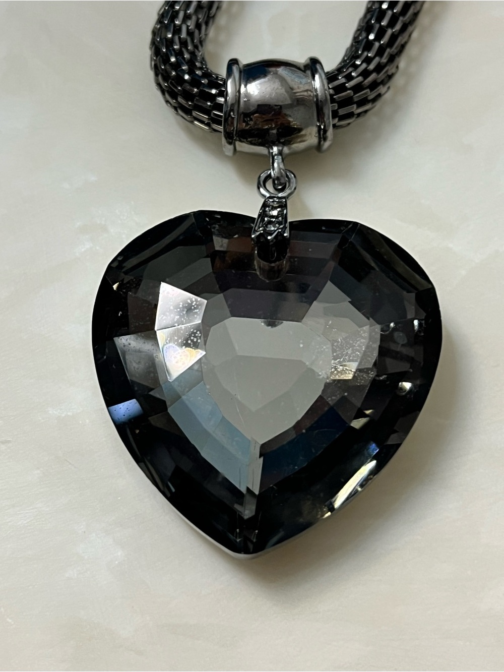 🖤 Faceted Smoky Necklace with beautiful Black heart 🖤